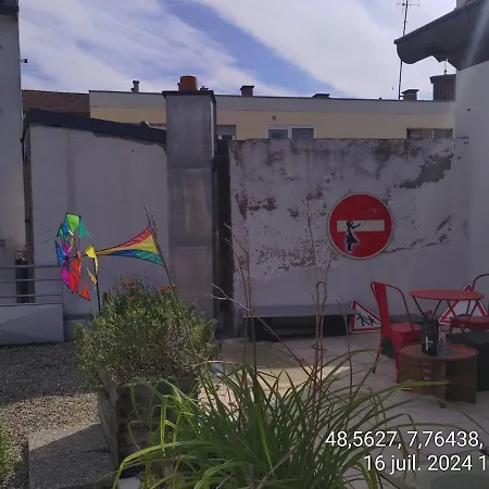 Large Duplex With Terrace Daire